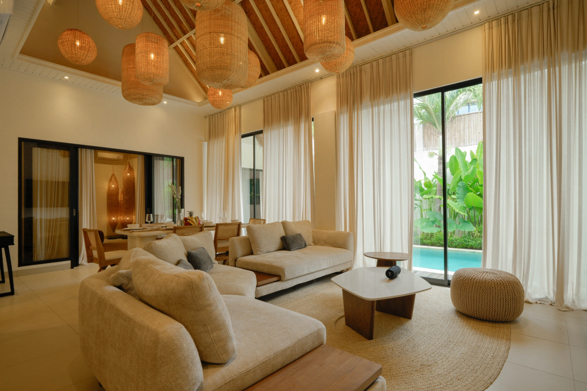 Modern 3BR Villa with private pool- Canggu Central