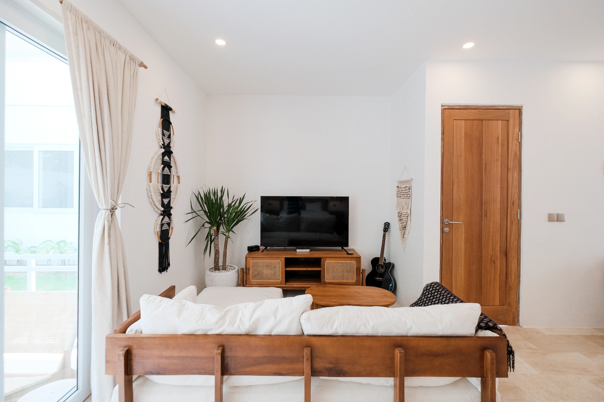 1CG1 | Haus Canggu (Unit 1) | 1BR Apartment | Batu Bolong Canggu — image 2