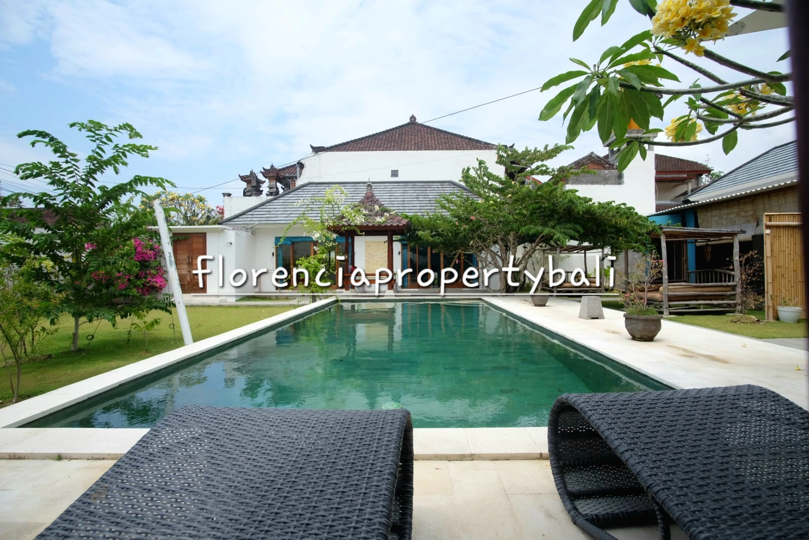 (FW009SA-S) Sanur Villa – Beautiful 5-Bedroom Hideaway Retreat — image 1