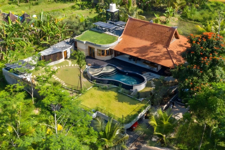 LEASEHOLD 4BR Jungle View Villa with Private Pool & Sauna