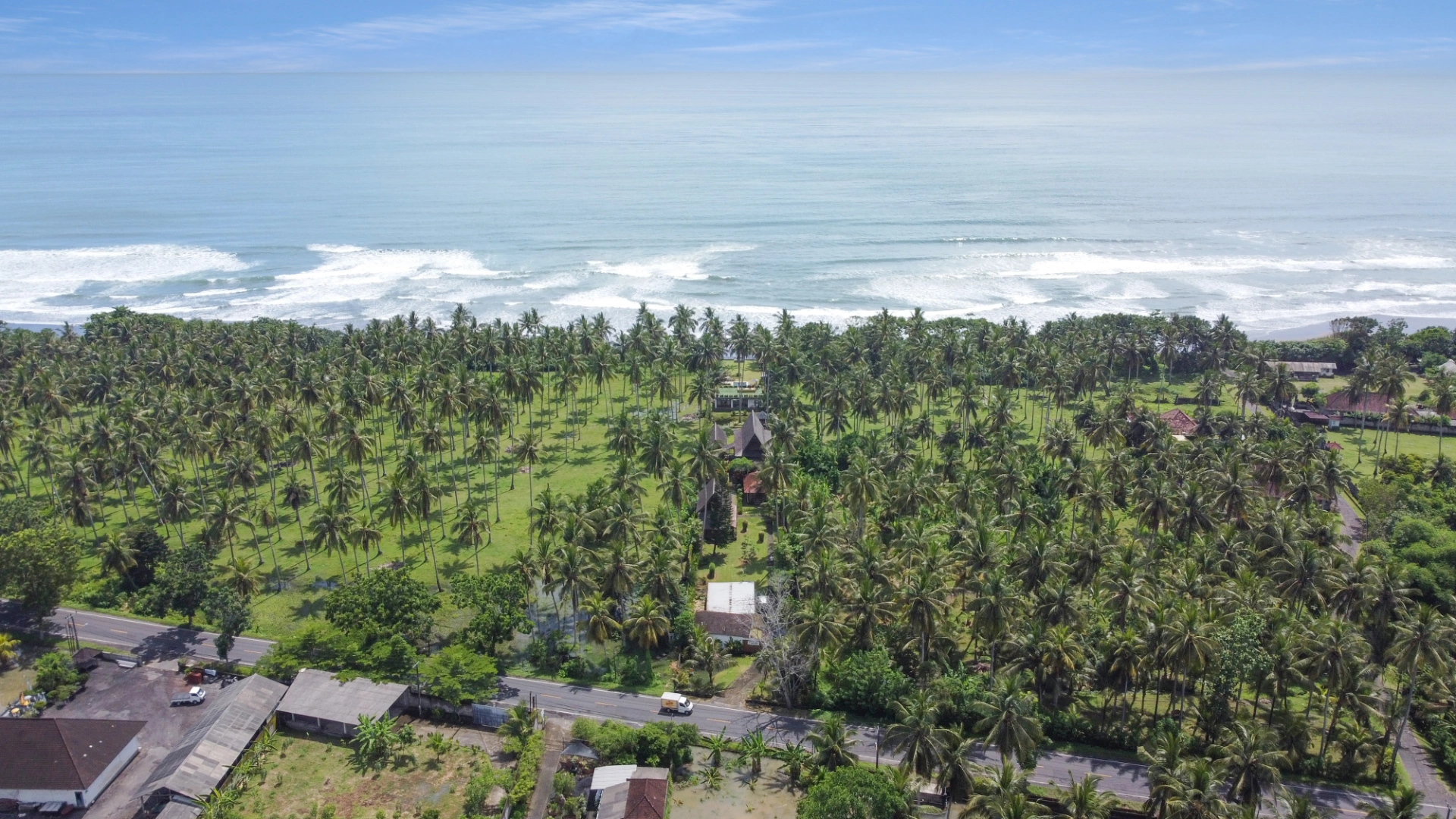 Absolute Beachfront Freehold Villa | West Bali — image 3