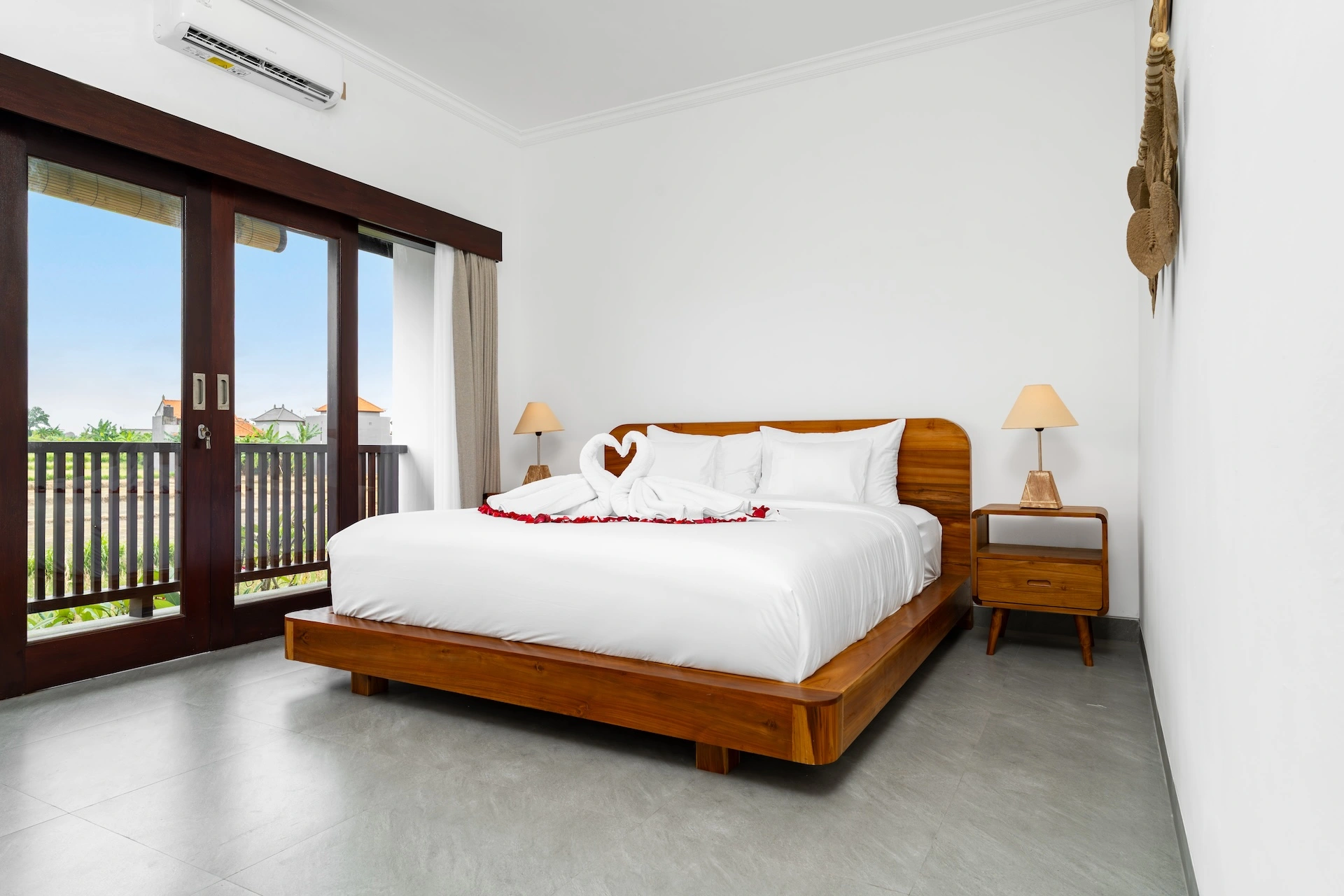 Hidden Gem! Brand New 1BR Villa Near Sanur — image 1