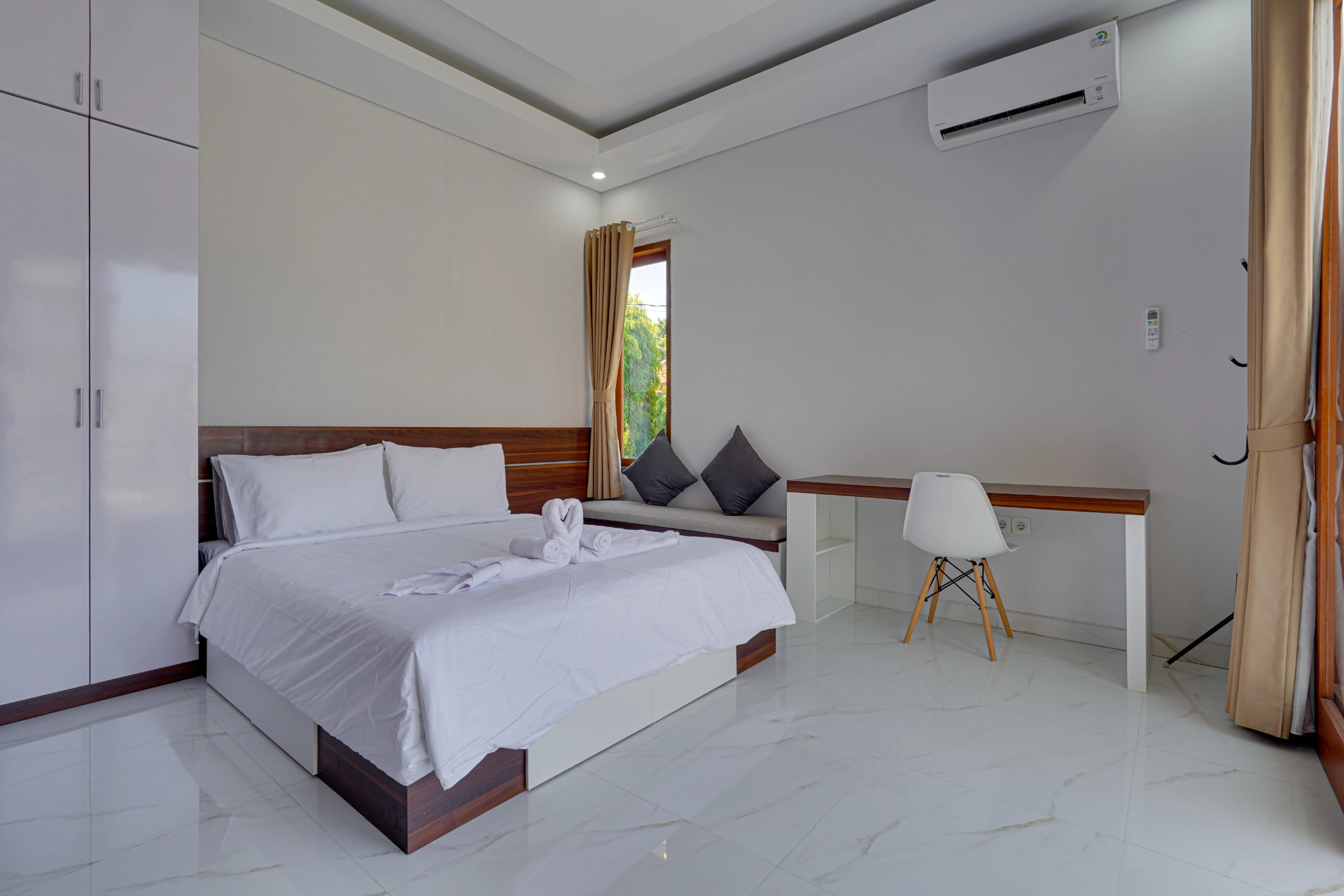 3BR Private Pool Villa with Rooftop in Sanur — image 4