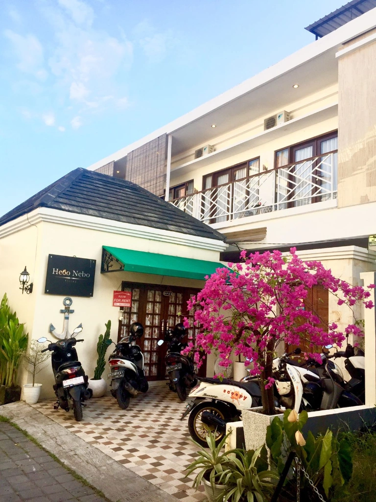 DO 143 - Villa For Sale in Canggu Bali