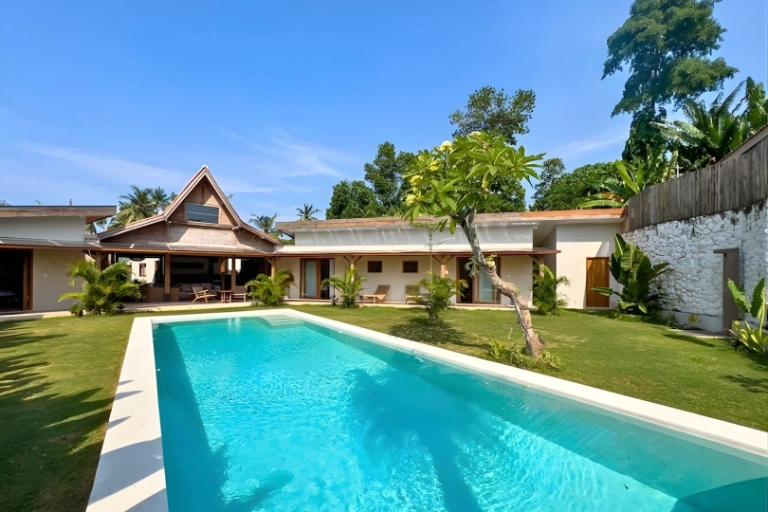 LEASEHOLD 3BR Combined Joglo & Modern Architecture Villa - Prime Location