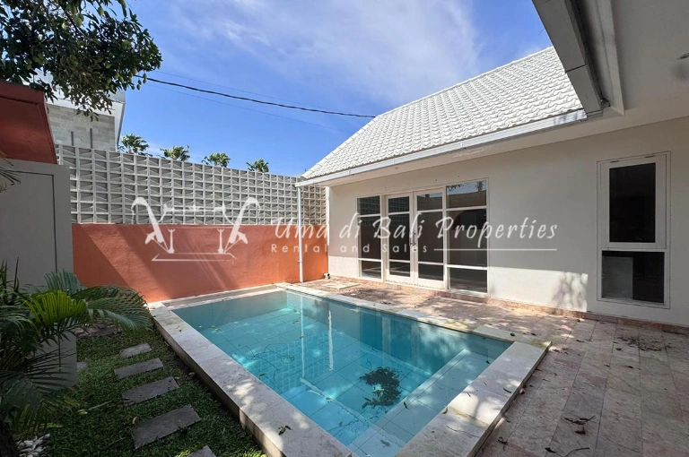 2BR Villa for Rent Near Bali Buda Umalas — image 3