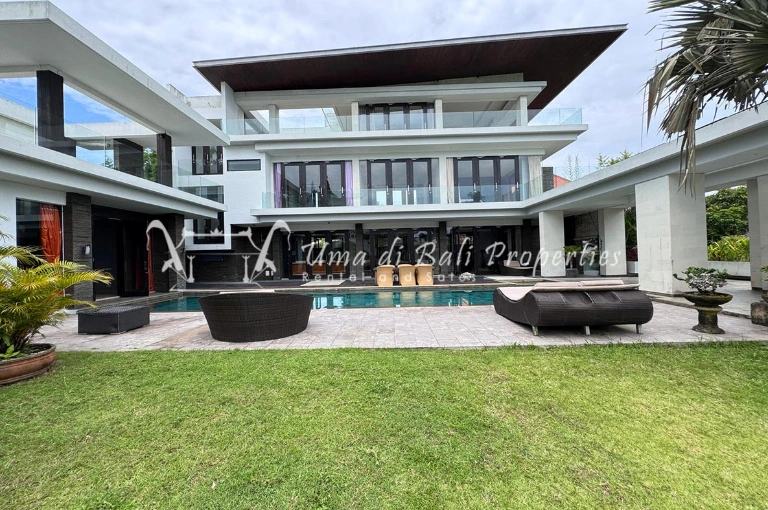 OCEAN VIEW 4BR VILLA FOR RENT AT JIMBARAN — image 1