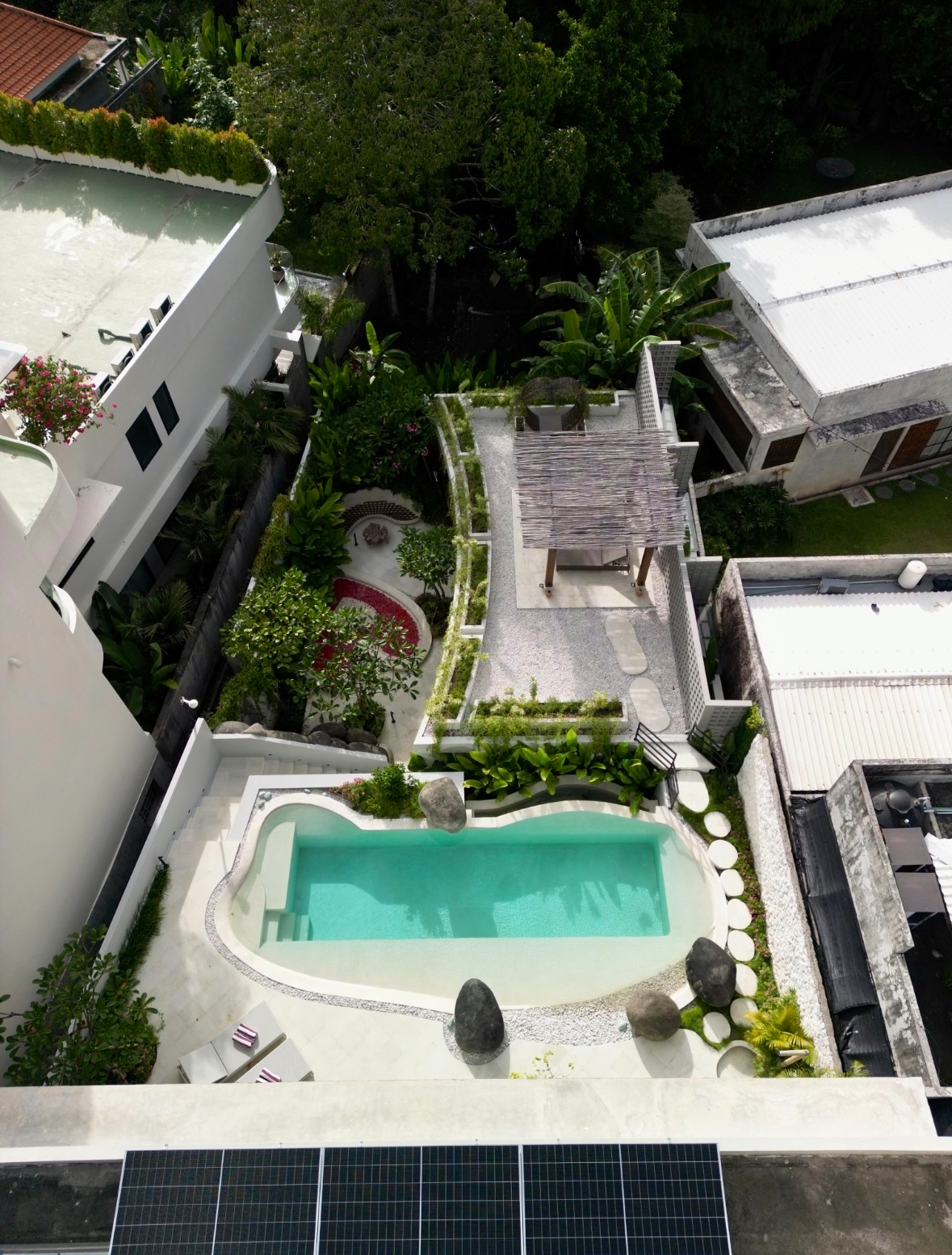 Huge 6-BR Estate in Pererenan | 20m Pool & Butler I FREE breakfast