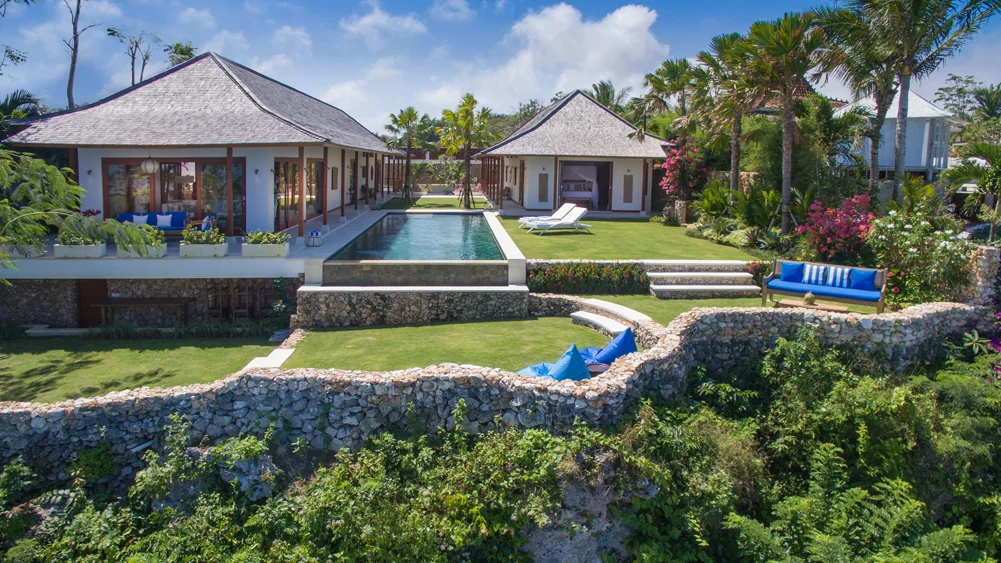 Villa Sol Y Mar — 5BR Villa Rental in Uluwatu