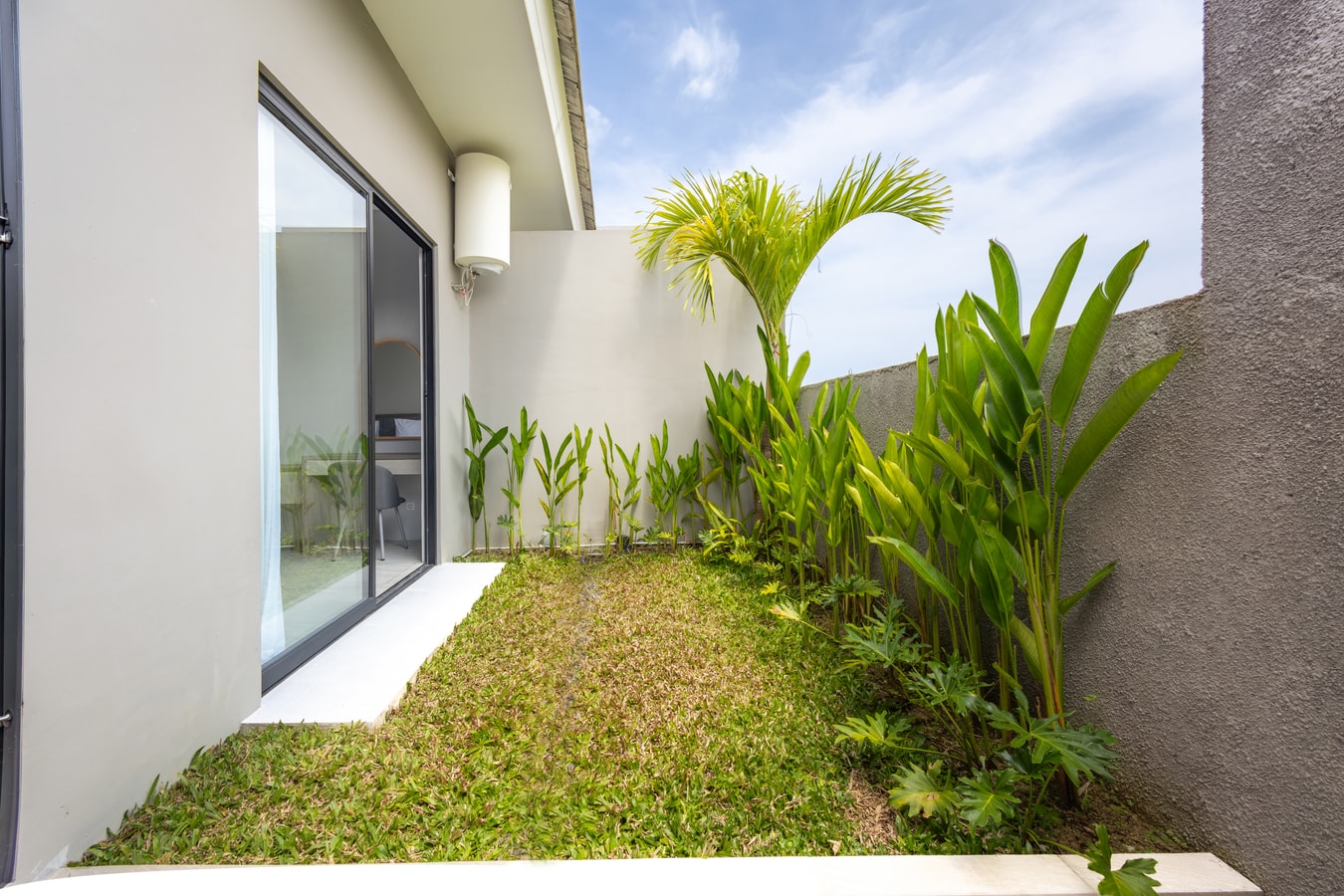 D'Pavilion A6 - 3 Bedroom Villa with Pool, Seseh in Pererenan, Bali — image 15