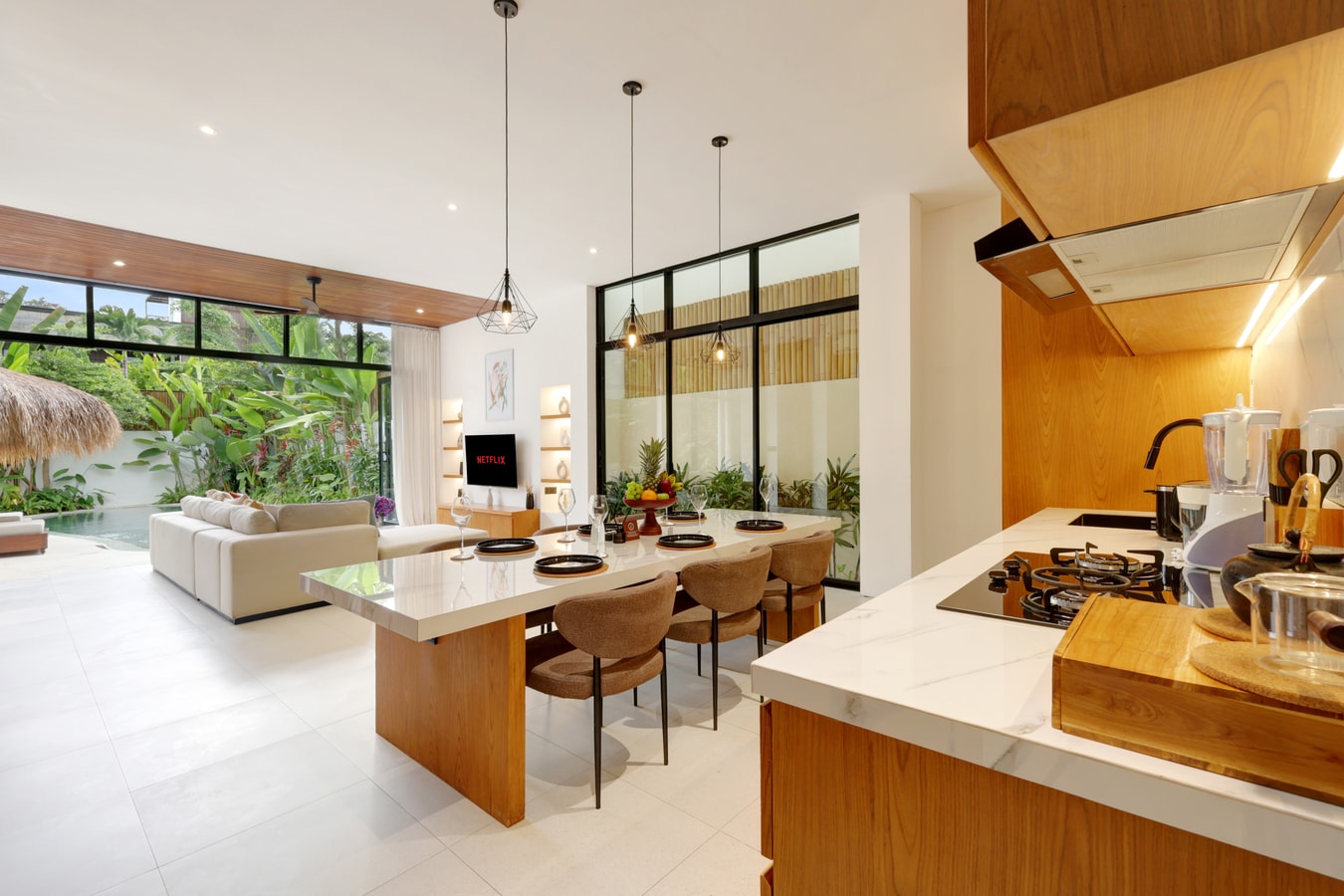 Stylish 3BR Canggu Villa | Pool & Rooftop in Canggu, Bali — image 7