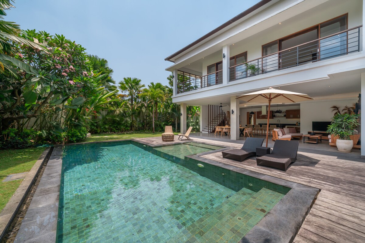 Villa Lisy — 4BR Villa Rental in Pererenan — image 6