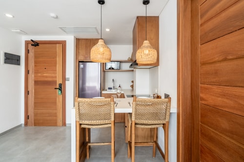 2BR Stylish Canggu | Rooftop Gym, Sauna & Pool in Canggu, Bali — image 6