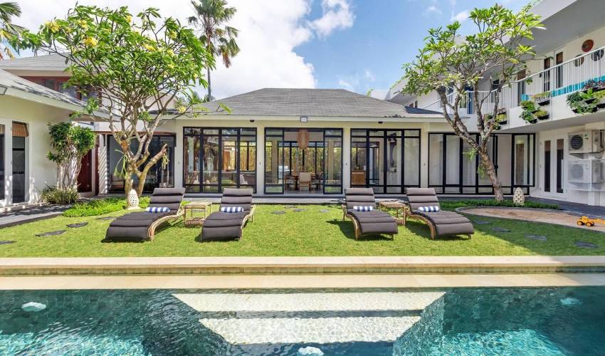 Seminyak Villa 3959 — image 3