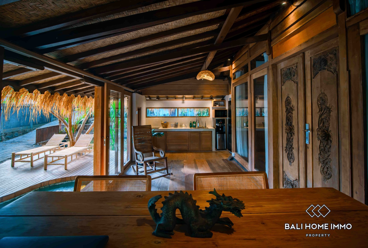 1 Bedroom Joglo Villa For Rent in Kerobokan — image 3