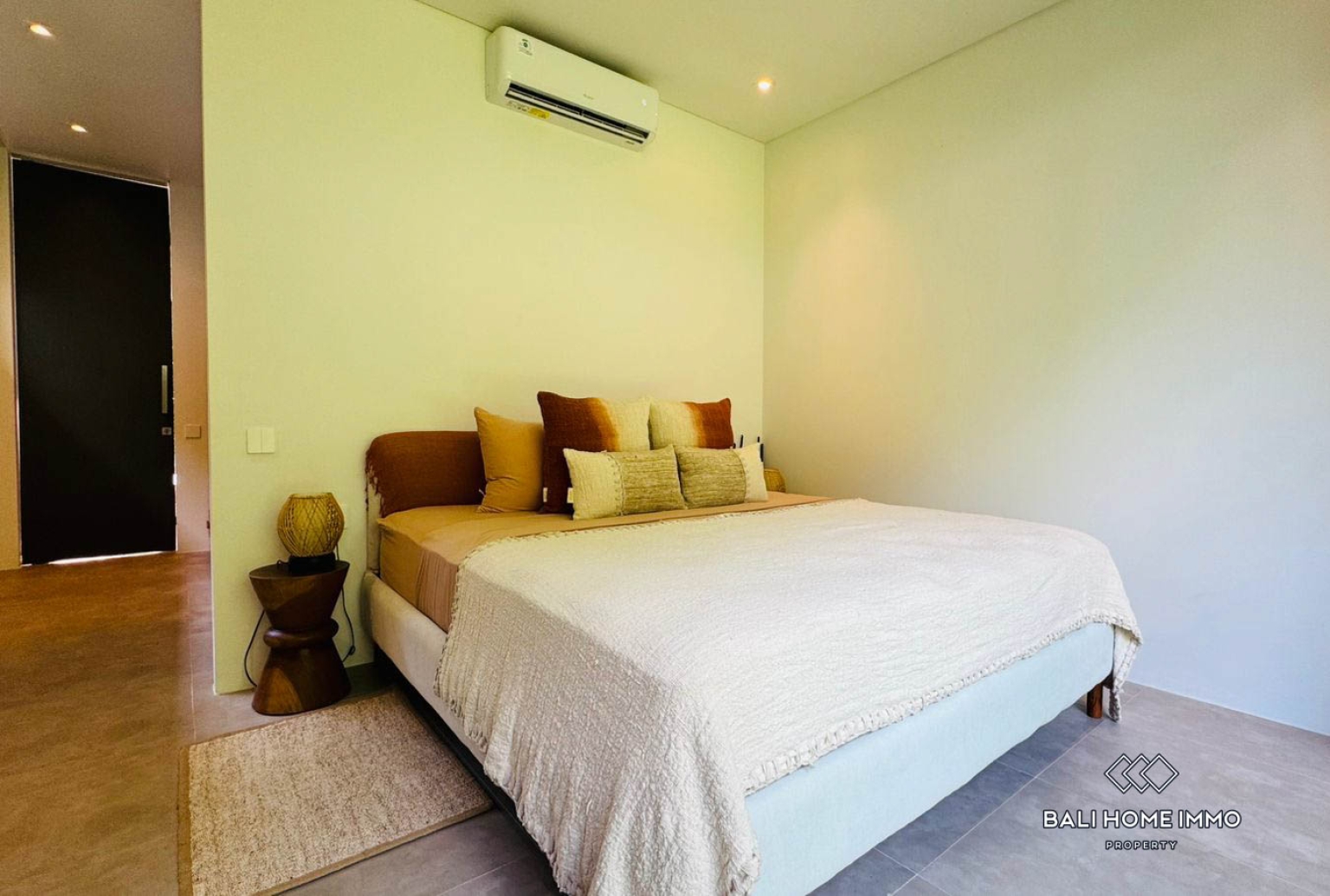 1 BEDROOM JUNGLE VIEW VILLA FOR RENT IN UBUD — image 6