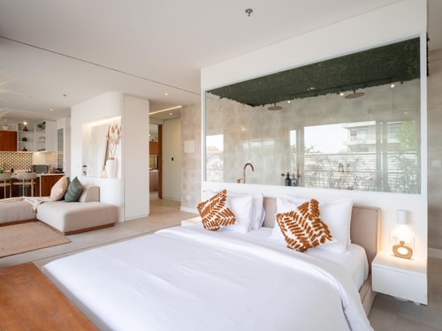 1BR Stylish Suite in Berawa, Canggu in Badung Regency, Bali — image 2