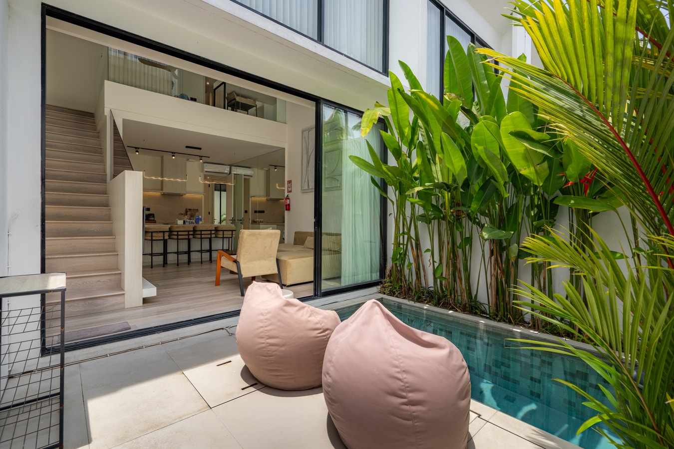 Oasis 8 - 2BR Pool Villa, Near Batu Bolong Beach in Canggu, Bali