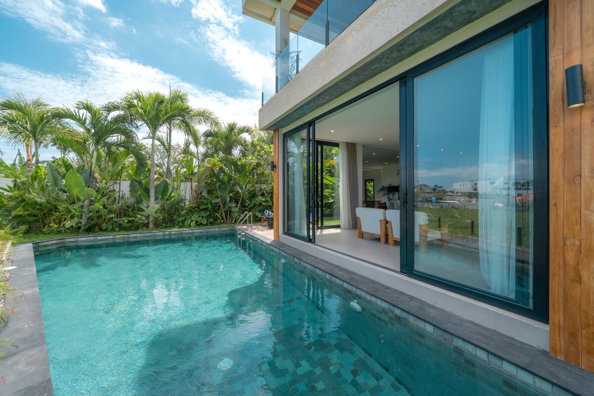 Amaluna — 4BR Villa Rental in Canggu — image 4