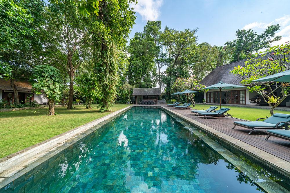 Villa Tirtadari in Kerobokan — image 1