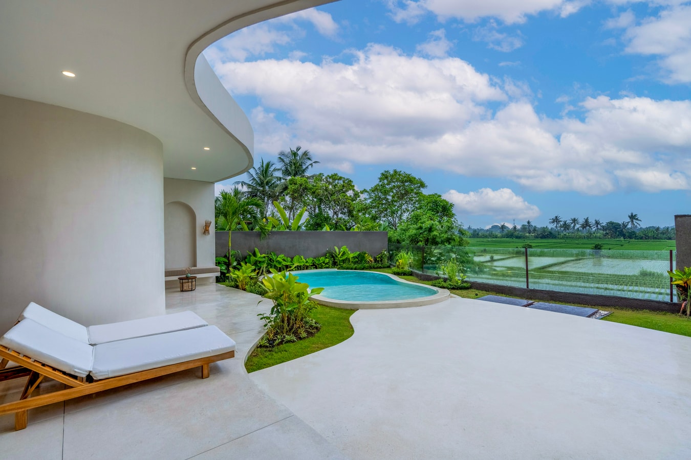 3BR Pirvate Gateaway Dream, Pool & Rice Field in Tabanan, Bali — image 11
