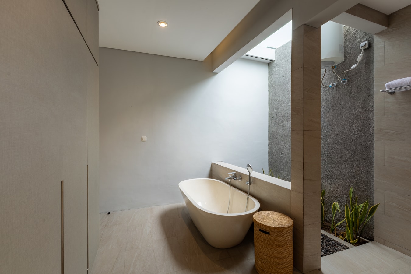 D'Pavilion B1 - 2 Bedroom Villa with Pool, Seseh in Pererenan, Bali — image 5