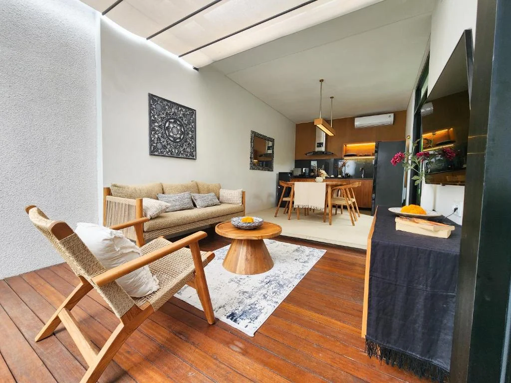 2-Bedroom Private Pool Villa Rental in Umalas Kerobokan — image 15