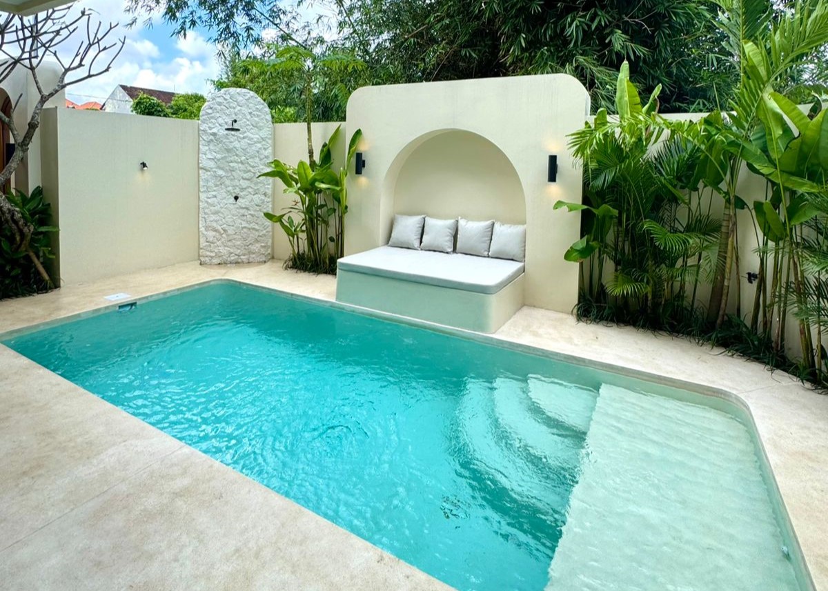 2 Bedroom Villa with Rooftop for Rent in Pererenan — image 1