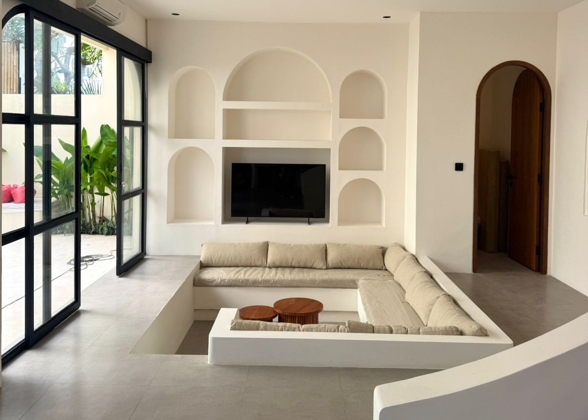 2 Bedroom Villa with Rooftop for Rent in Pererenan — image 4