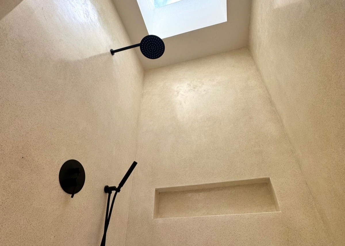 2 Bedroom Villa with Rooftop for Rent in Pererenan — image 14