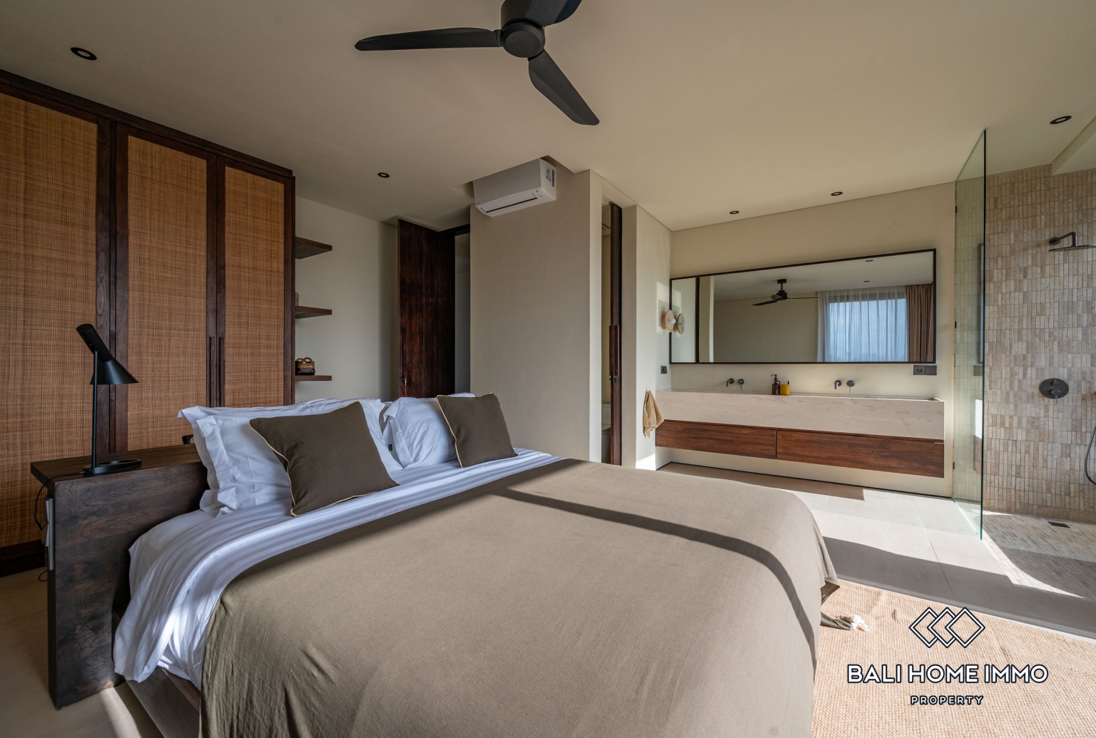 2 Bedroom Modern Villa For Rent in Cemagi Beachside — image 5