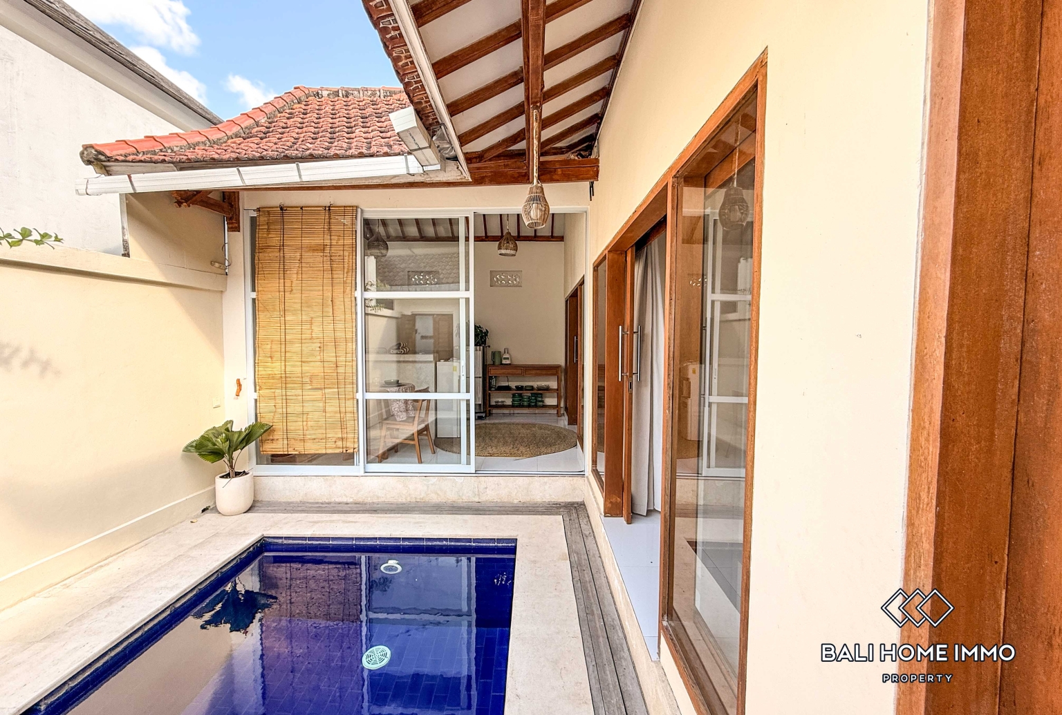 2 Bedroom Villa For Rent in Pererenan Beachside — image 1