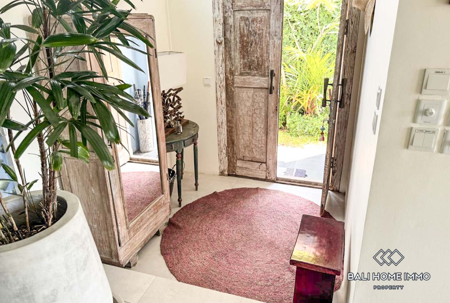 2 Bedroom Villa for Rent in Seminyak Residential Side — image 9