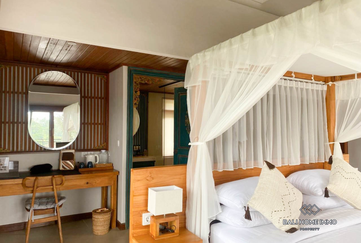 2 bedroom villa with Stunning Valley View for rent in Tegalalang, Ubud — image 6