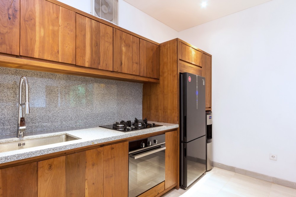 Four-Bedroom Villa with Garden Offering Unmatched Luxury and Comfort in Pererenan Area — image 8