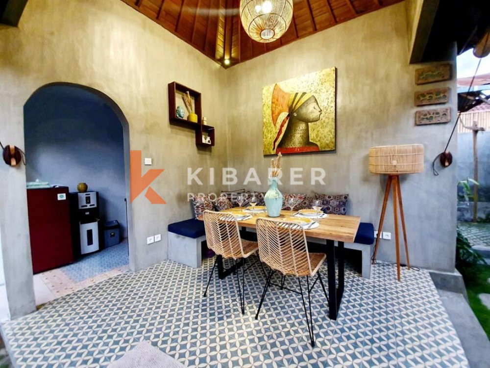 Authentic Three-Bedroom Joglo Wooden Villa in Pererenan — image 11