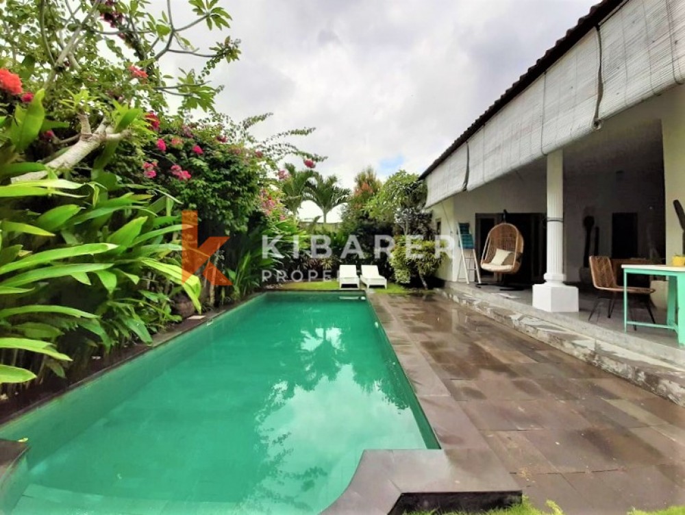 Beautiful Closed Two-Bedroom Villa in Padang Linjong