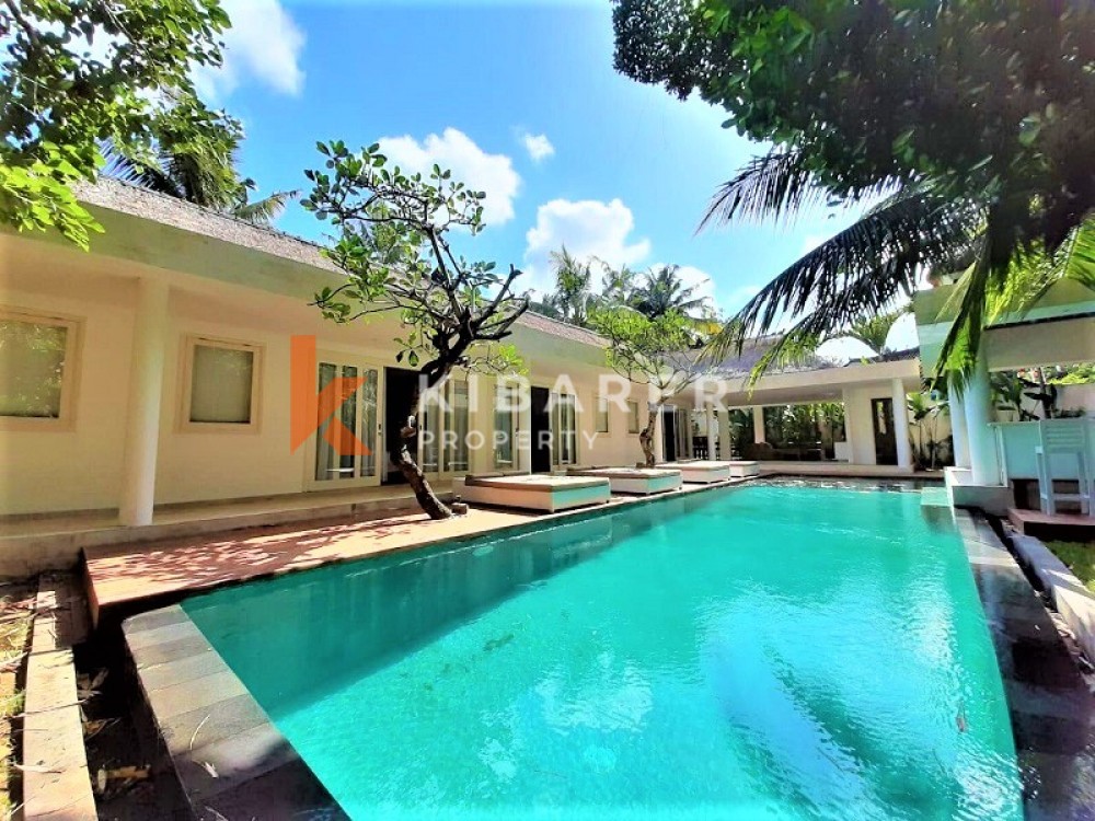 Four-Bedroom Open Living Luxury Villa in Pererenan — image 3