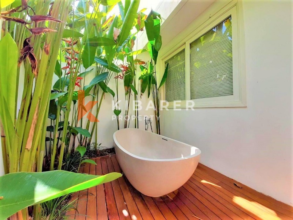 Four-Bedroom Open Living Luxury Villa in Pererenan — image 11