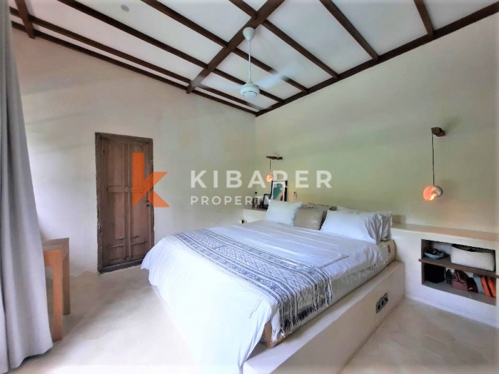 Incredible New Two-Bedroom Open Living Villa in Pererenan — image 3