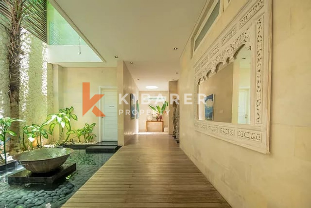 Stunning Three Bedroom Villa with best location in Canggu — image 4