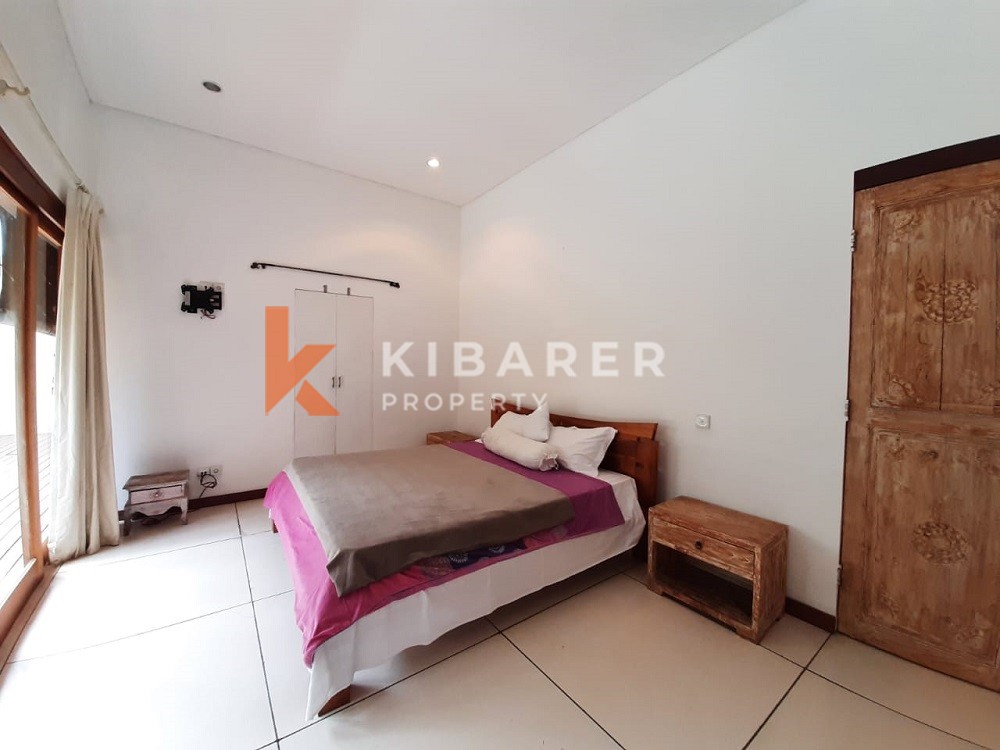 Three Bedroom Complex Villa walking distance to Berawa Beach — image 10