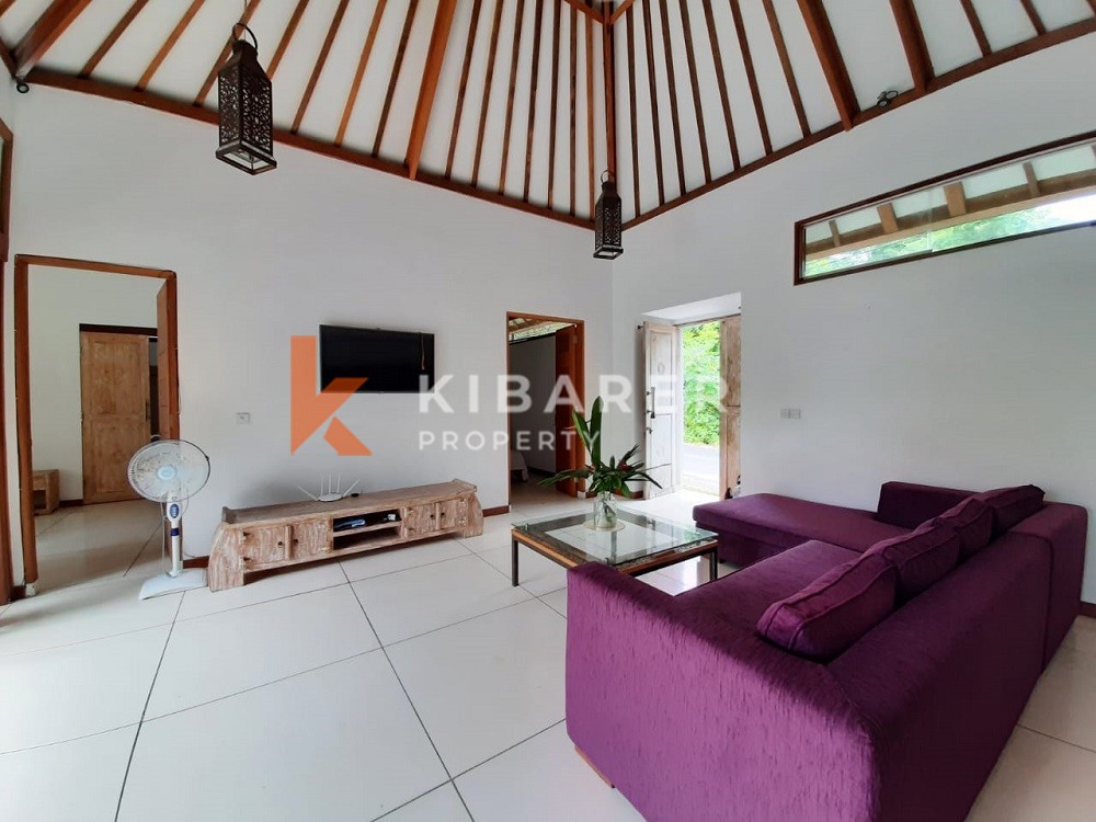 Three Bedroom Complex Villa walking distance to Berawa Beach — image 7