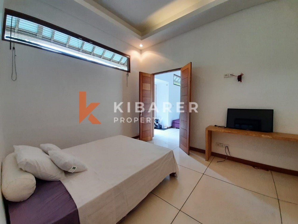 Three Bedroom Complex Villa walking distance to Berawa Beach — image 15