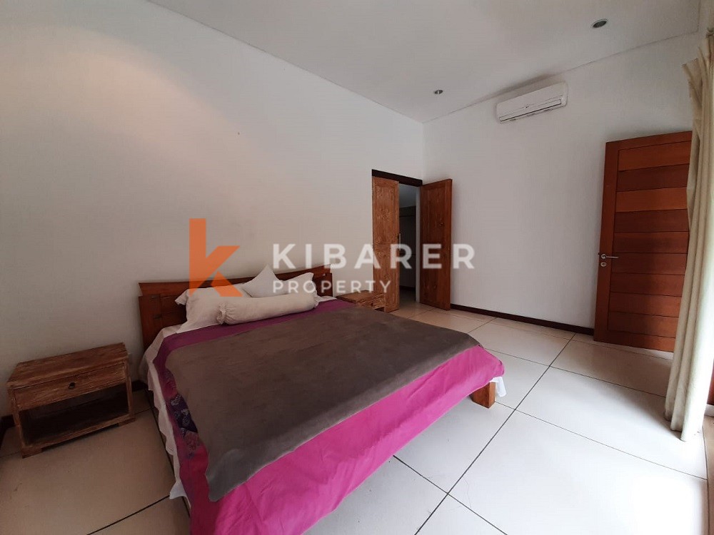 Three Bedroom Complex Villa walking distance to Berawa Beach — image 17