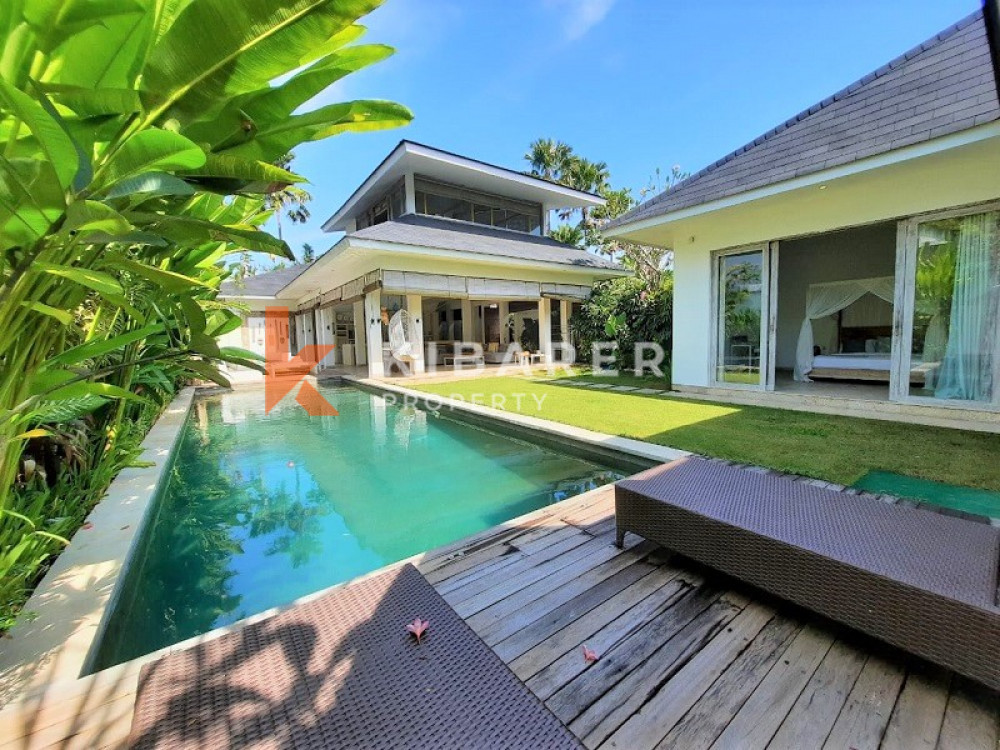 Incredible Open-Plan Three-Bedroom Villa in a Prime Location in Berawa — image 12