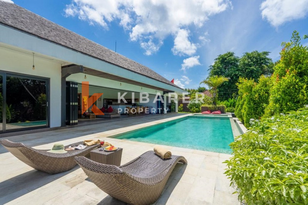 Amazing Four Bedroom Enclosed Living Villa in Ungasan