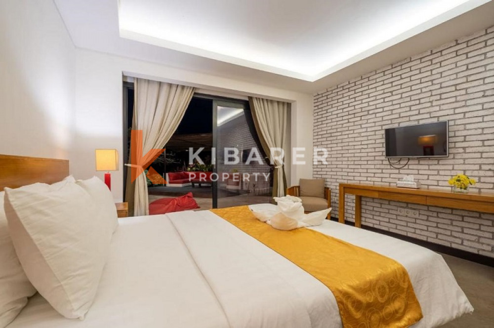 Amazing Four Bedroom Enclosed Living Villa in Ungasan — image 18