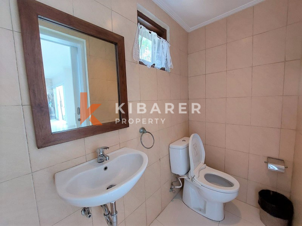 Beautiful Two Bedroom Villa in Seminyak Area — image 13