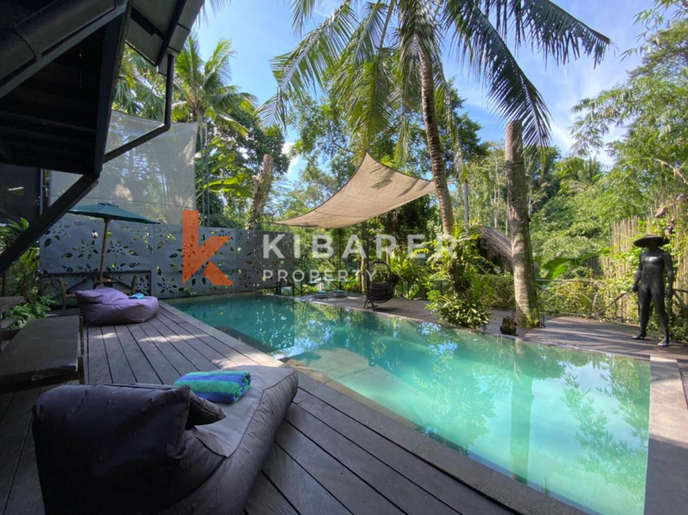 Wonderful Three Bedroom Riverside Villa Situated in Nyanyi — image 8